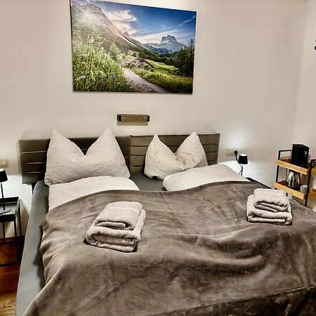 Lechtaler Alpenblick Landeck - Privatzimmer & Ferienwohnung Eksteriør billede