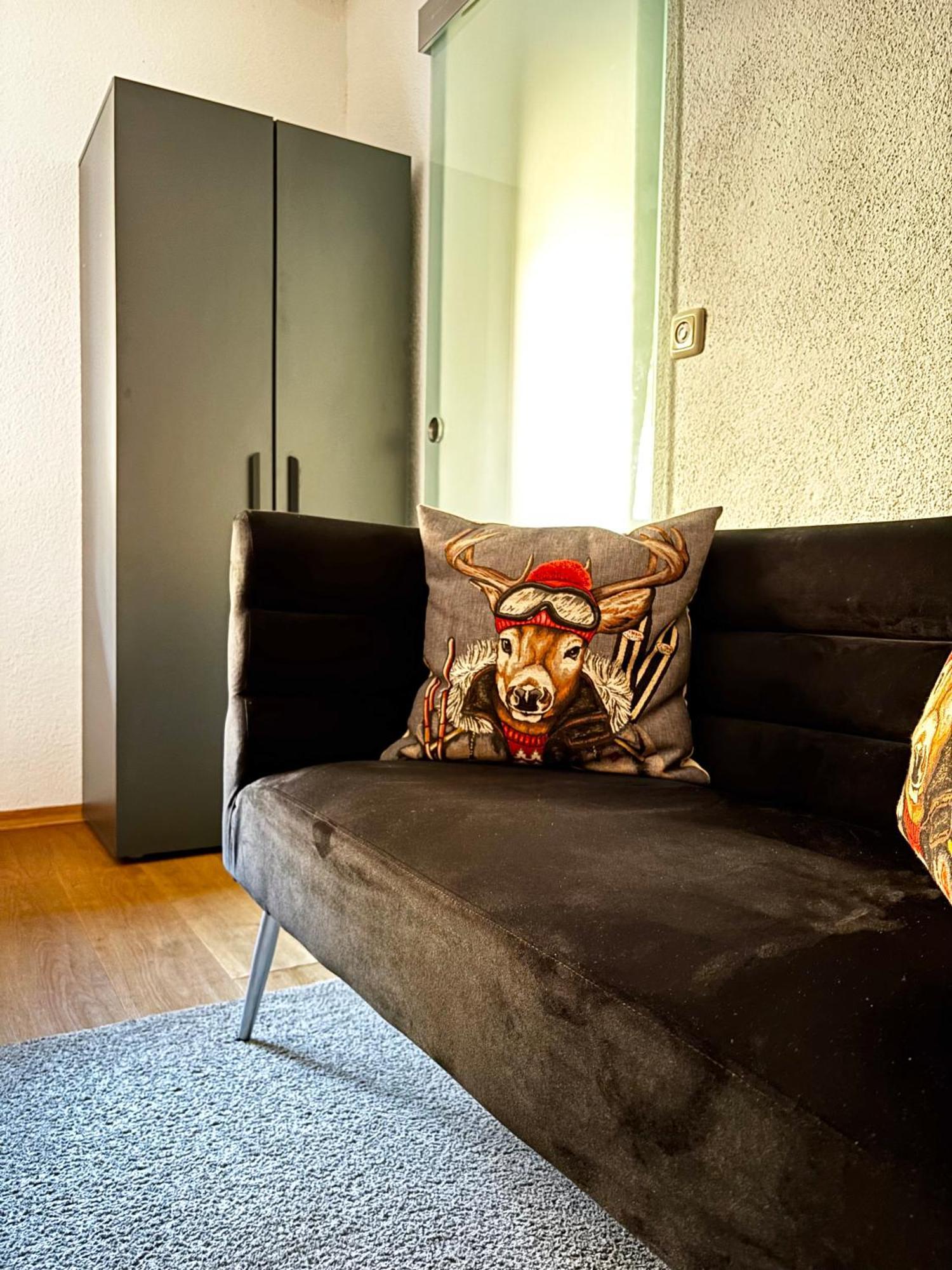 Lechtaler Alpenblick Landeck - Privatzimmer & Ferienwohnung Eksteriør billede