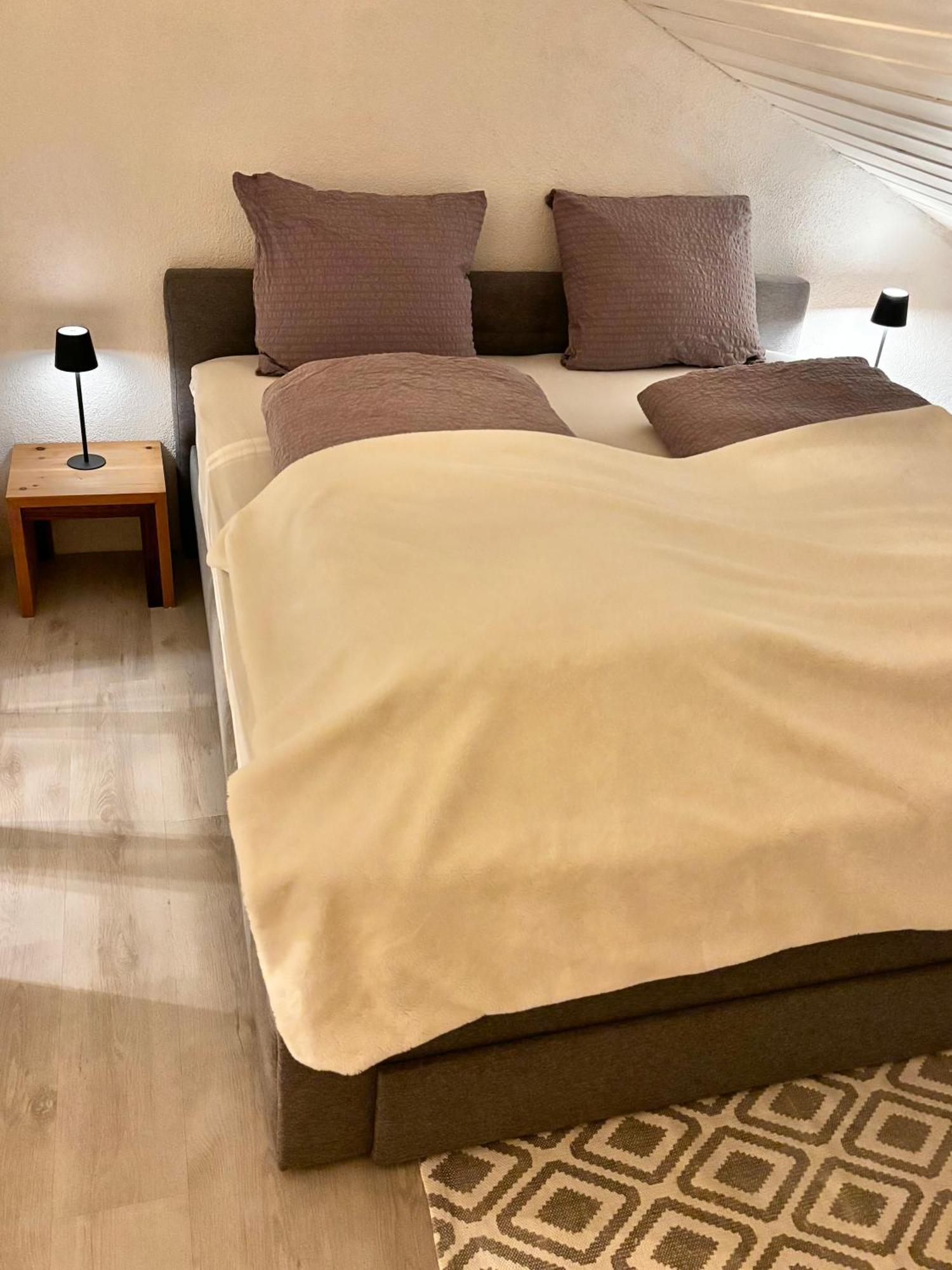 Lechtaler Alpenblick Landeck - Privatzimmer & Ferienwohnung Eksteriør billede